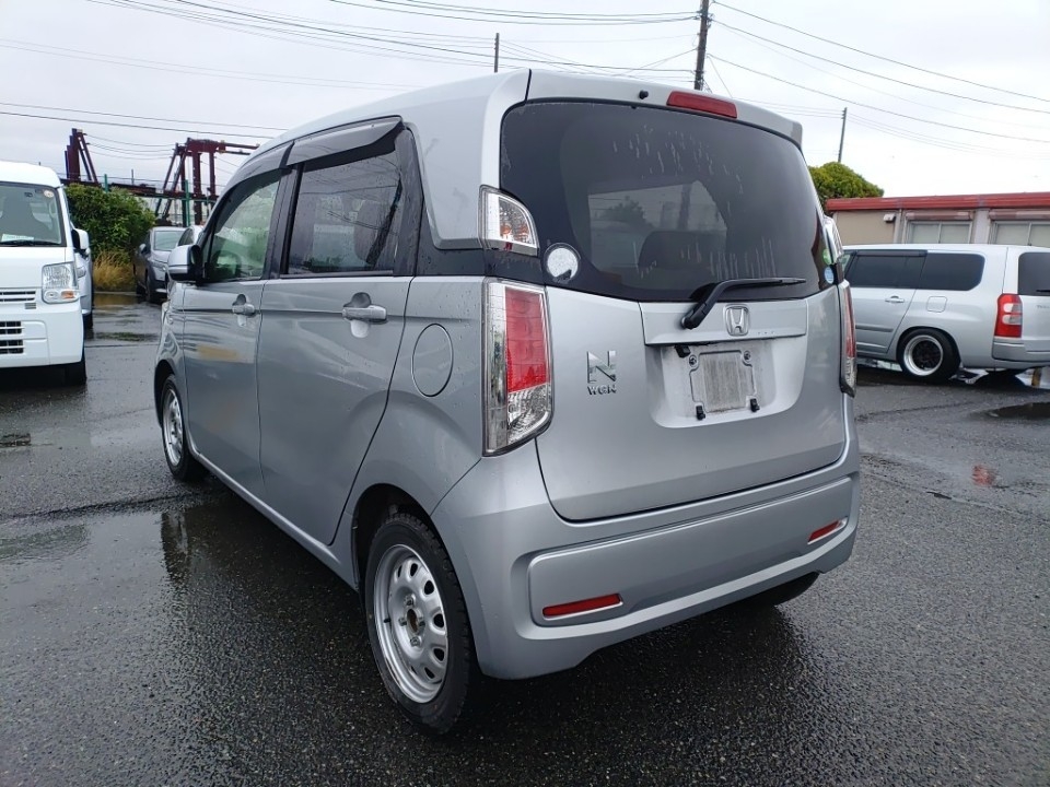 HONDA N-WGN