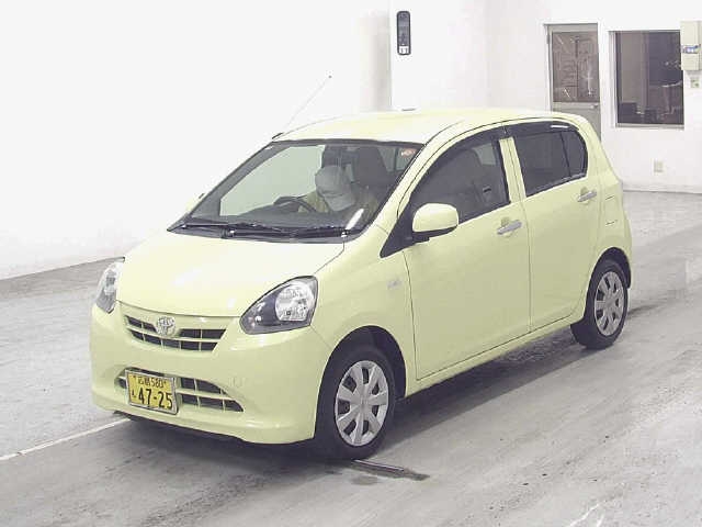 TOYOTA PIXIS EPOCH