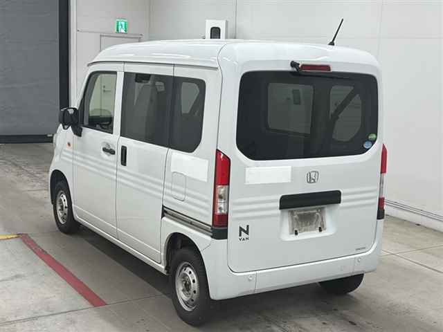 HONDA N-VAN