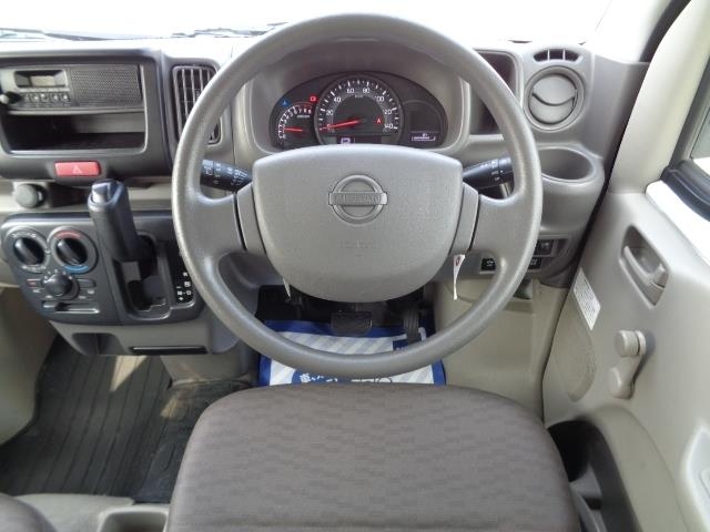 NISSAN NV100 CLIPPER