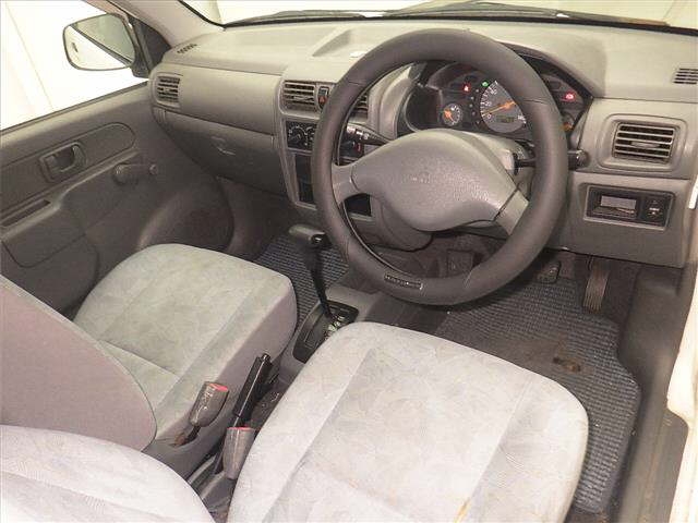 MITSUBISHI MINICA