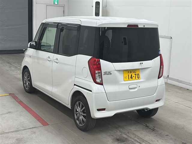 MITSUBISHI EK SPACE