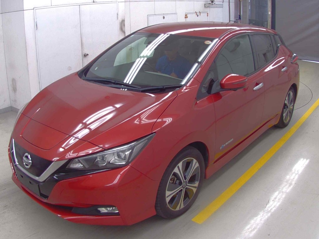 NISSAN LEAF