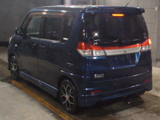 MITSUBISHI DELICA D:2