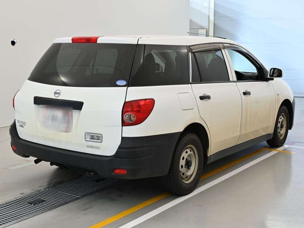 NISSAN AD