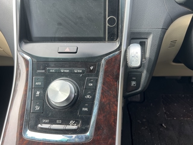 TOYOTA SAI