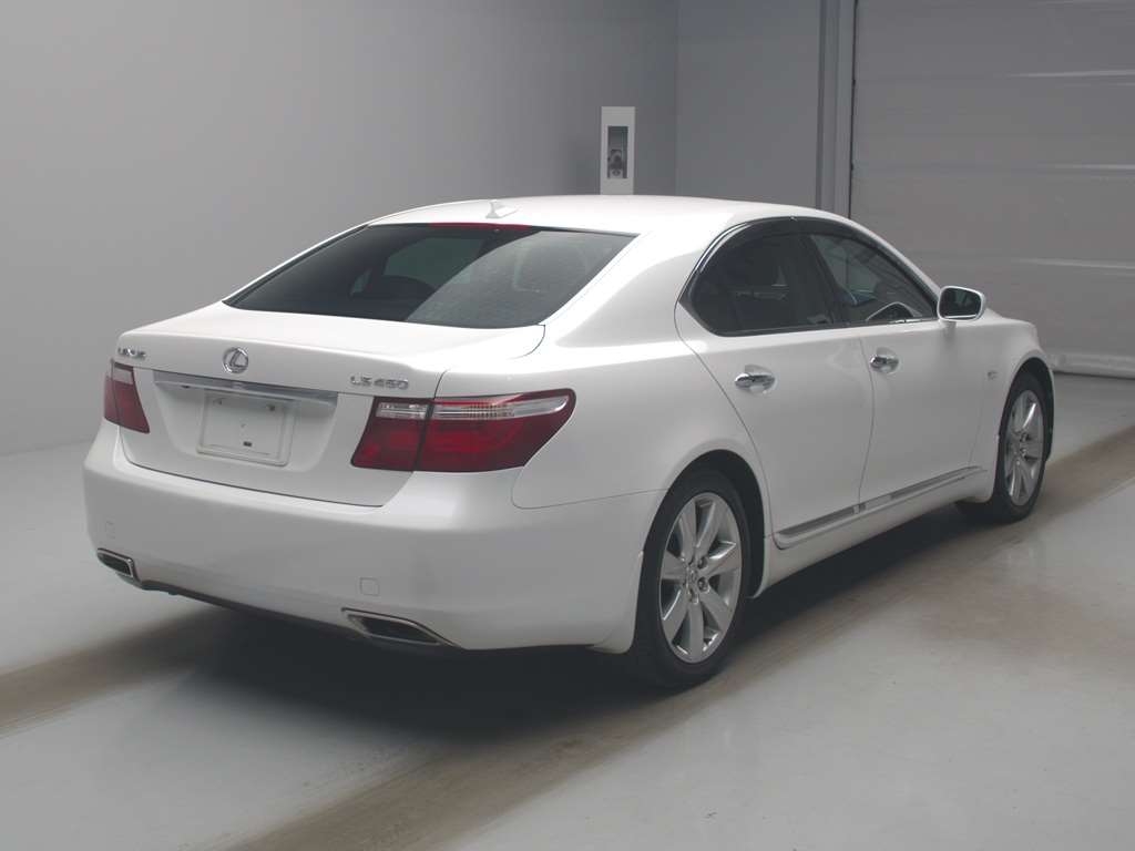 LEXUS LS460