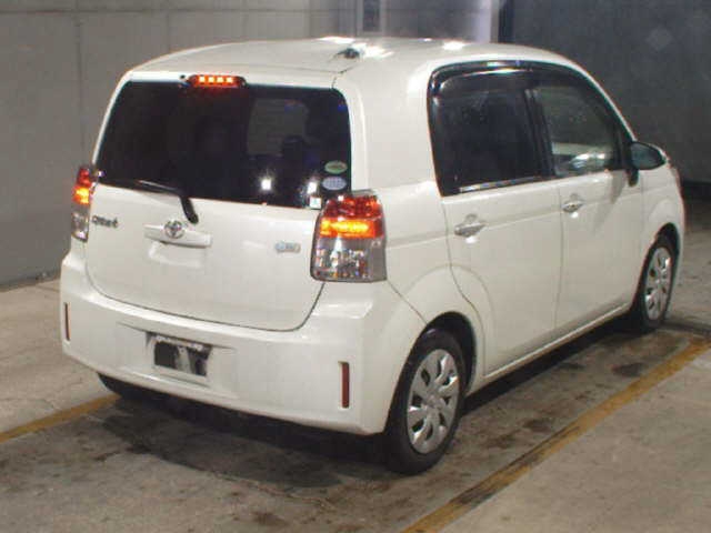 TOYOTA SPADE