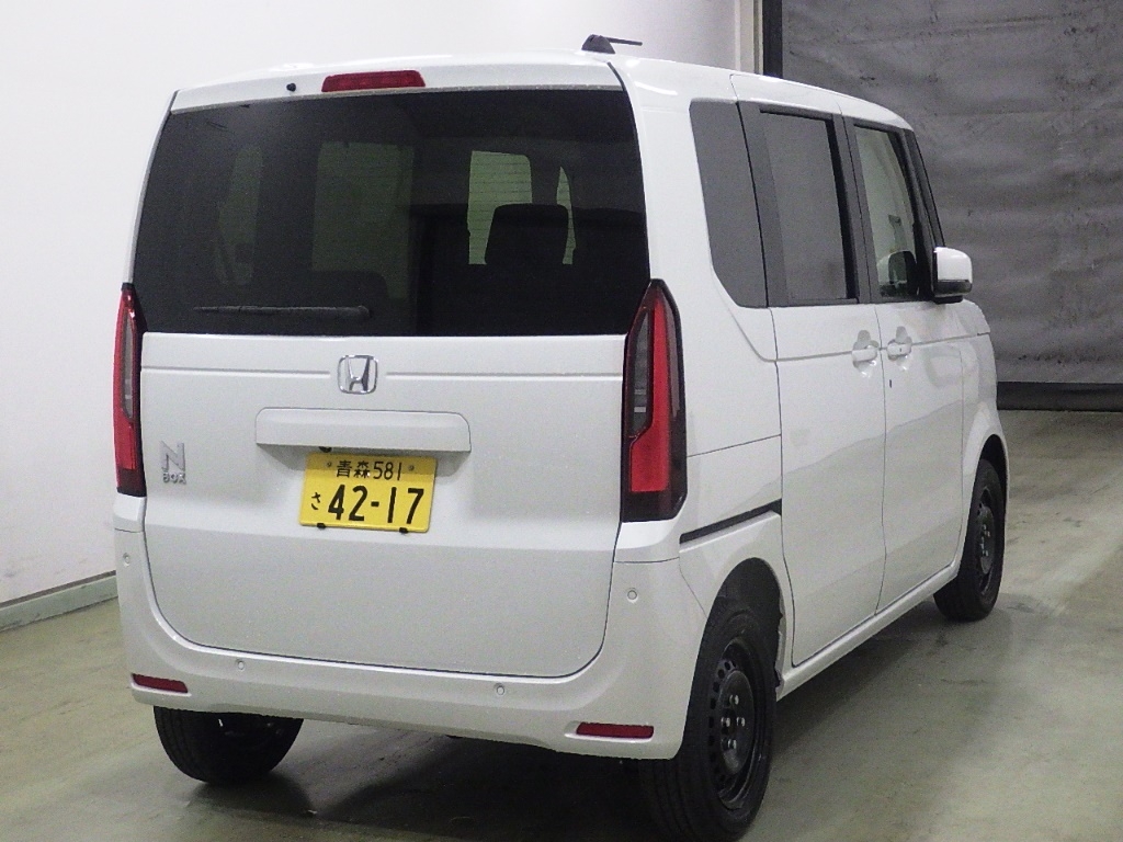 HONDA N-BOX