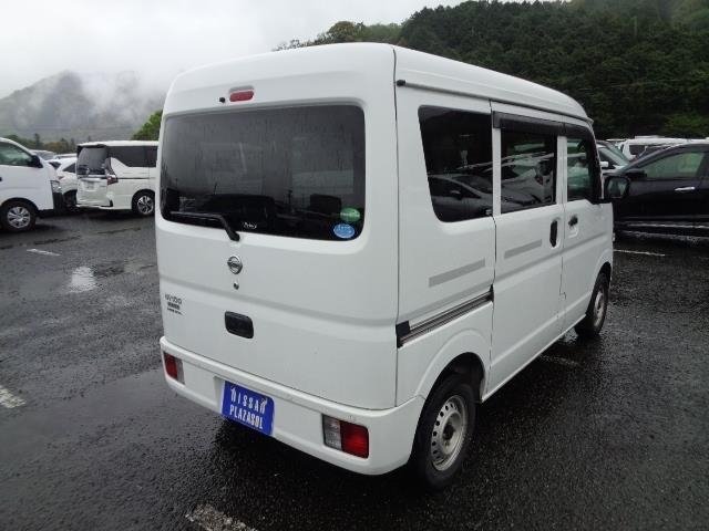 NISSAN NV100 CLIPPER