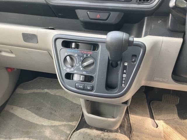 DAIHATSU BOON