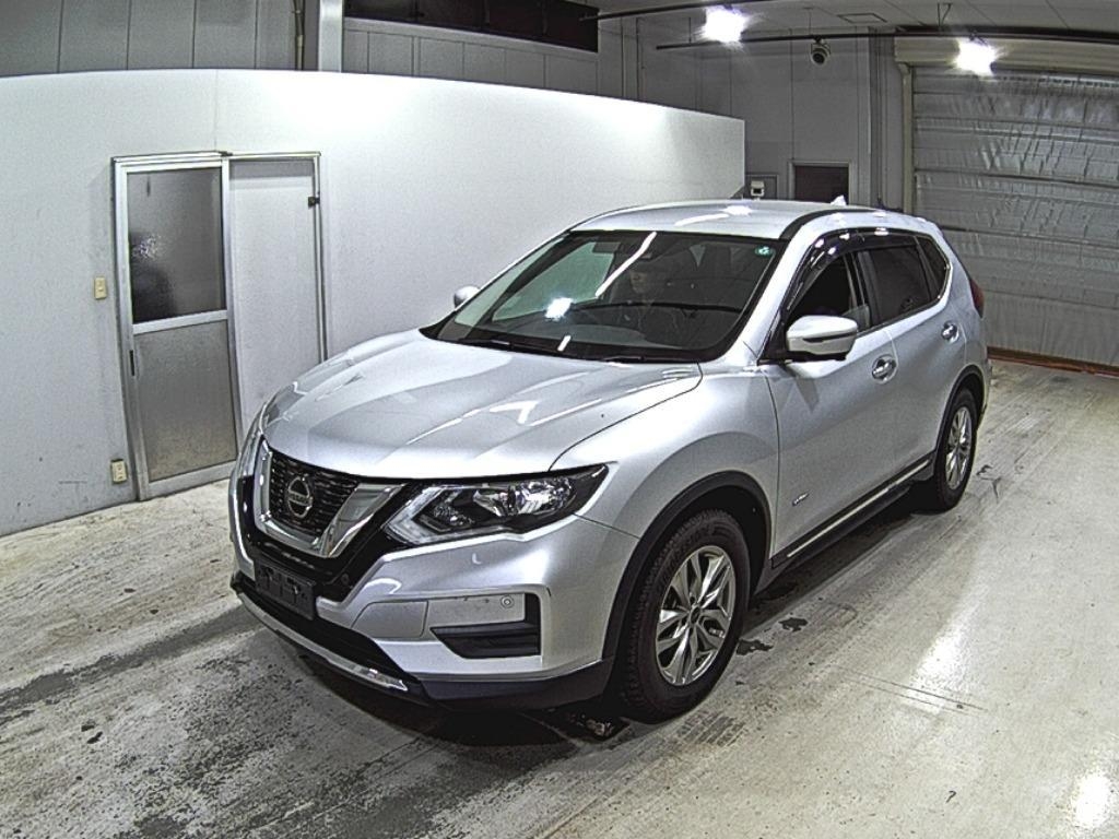 NISSAN X-TRAIL