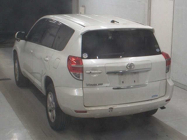 TOYOTA VANGUARD