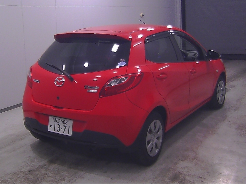 MAZDA DEMIO