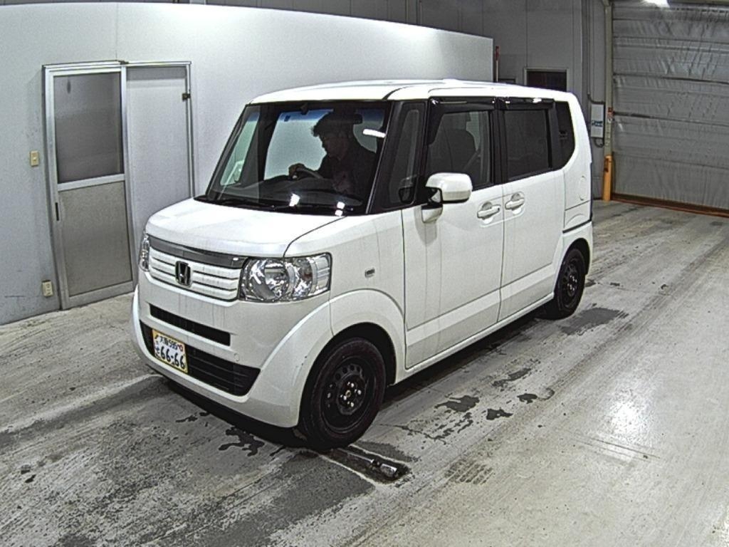 HONDA N-BOX+