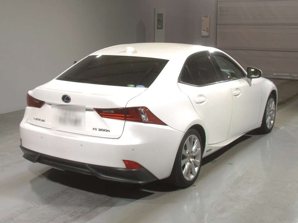 LEXUS IS300H