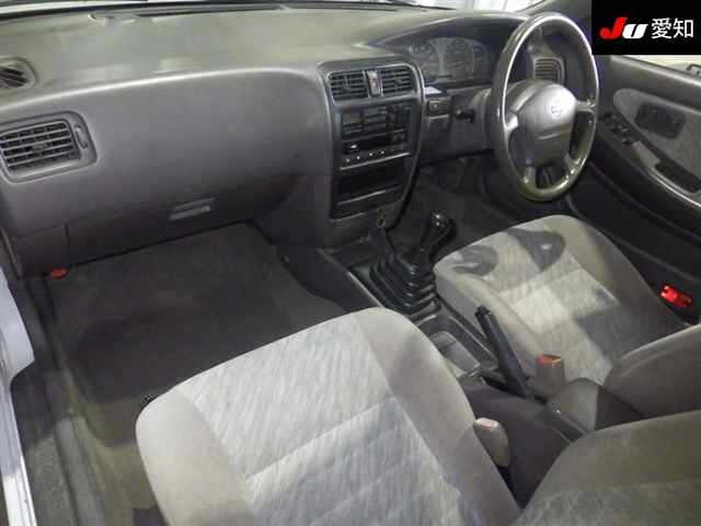 NISSAN PRESEA