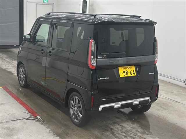 MITSUBISHI DELICA MINI