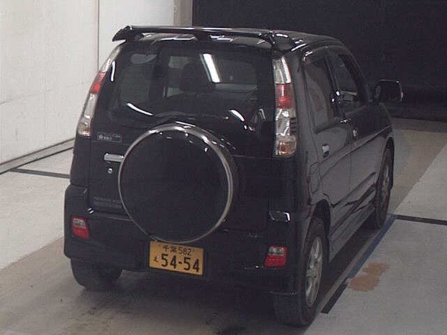 DAIHATSU TERIOS KID