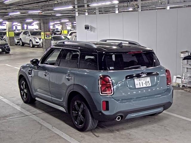 MINI CROSSOVER