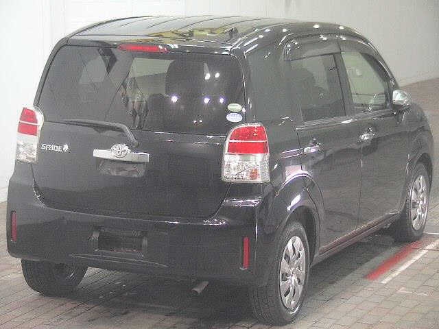 TOYOTA SPADE