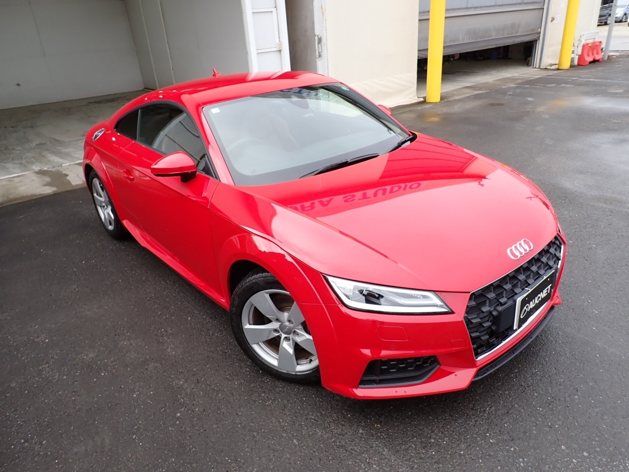 AUDI TT