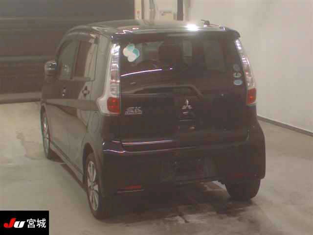 MITSUBISHI EK CUSTOM