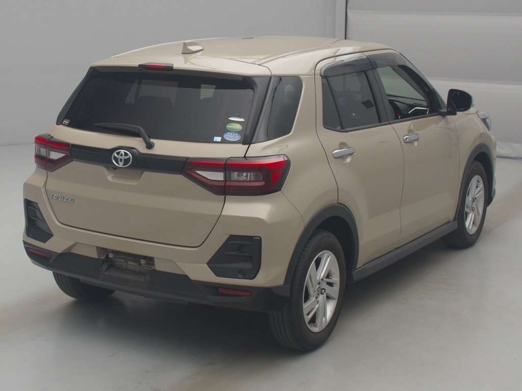 TOYOTA RAIZE
