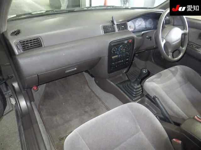 NISSAN SUNNY