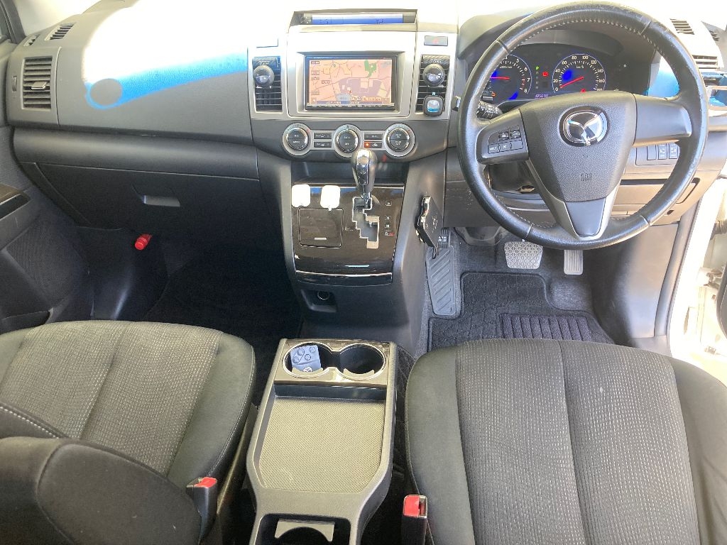 MAZDA MPV