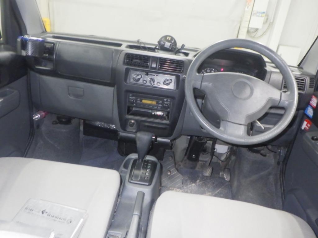 MITSUBISHI TOWN BOX
