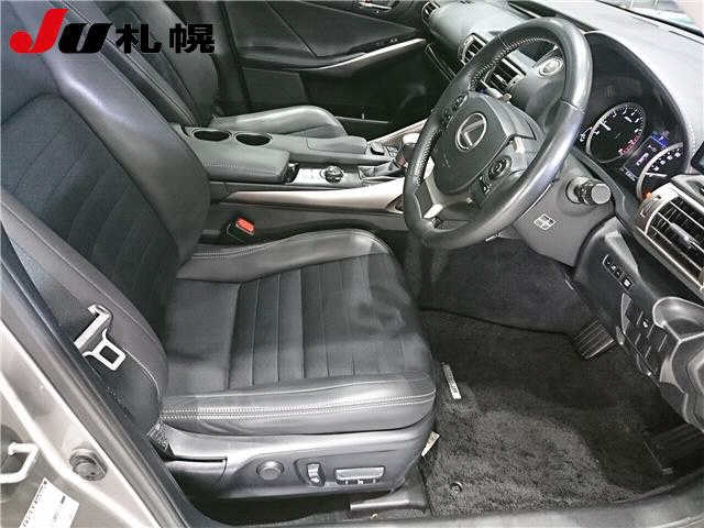 LEXUS IS250