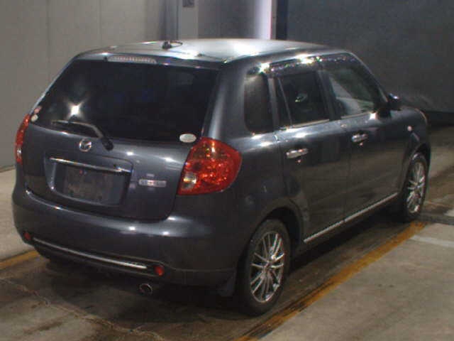 MAZDA VERISA