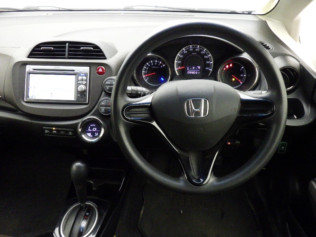 HONDA FIT SHUTTLE