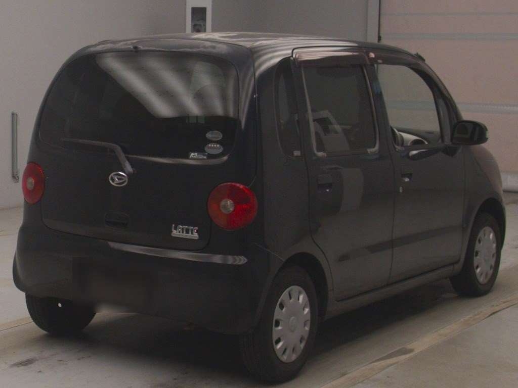 DAIHATSU MOVE LATTE