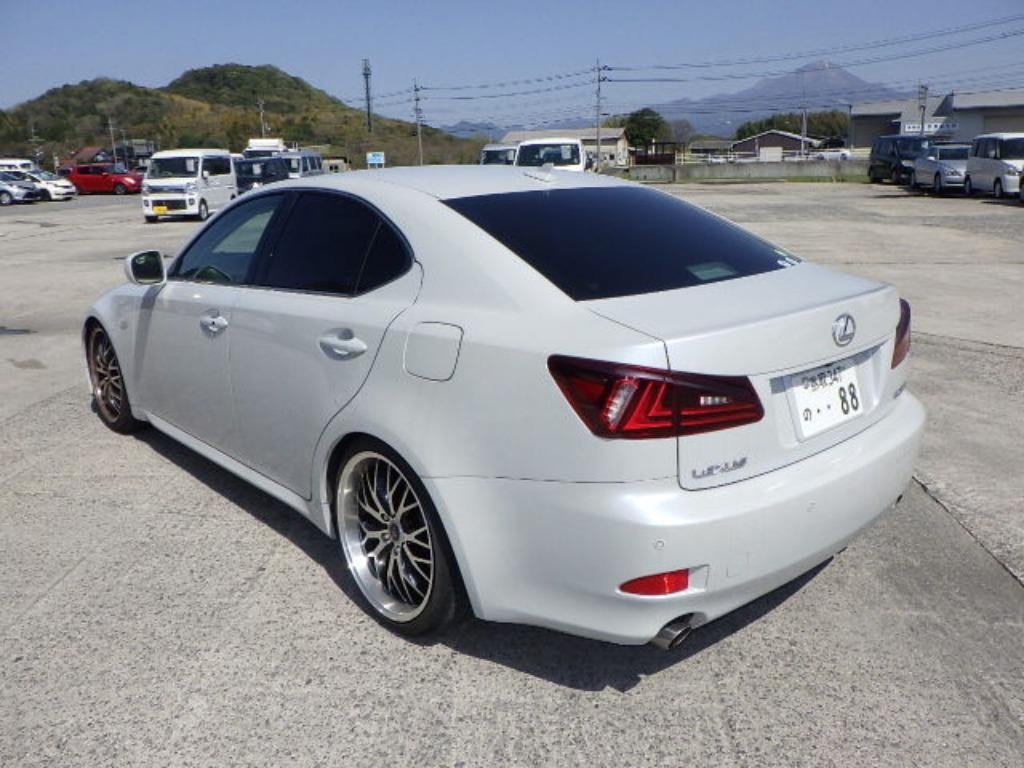 LEXUS IS250