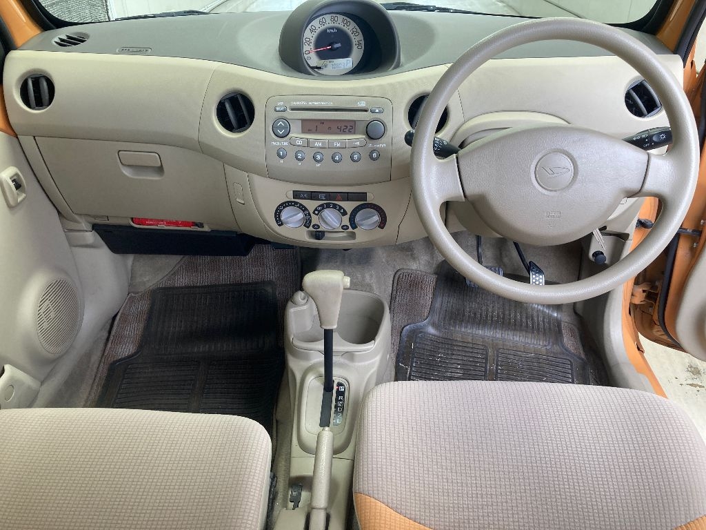 DAIHATSU ESSE