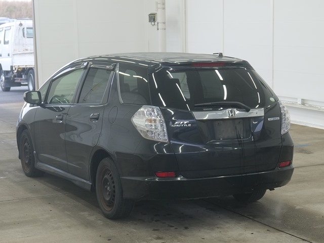 HONDA FIT SHUTTLE