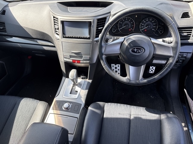 SUBARU LEGACY B4