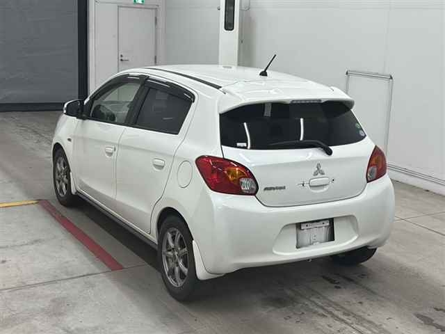 MITSUBISHI MIRAGE
