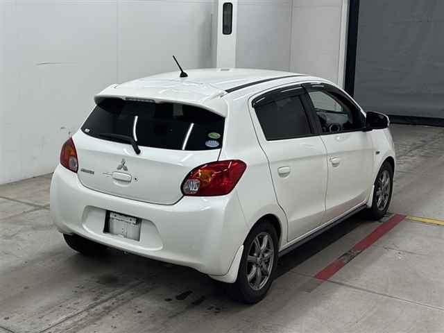 MITSUBISHI MIRAGE