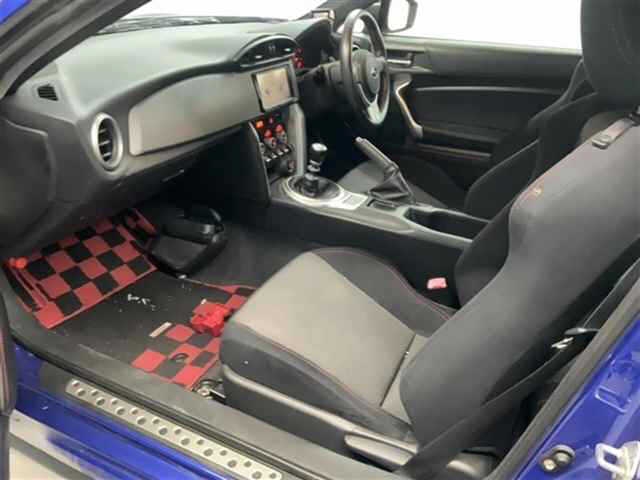SUBARU BRZ
