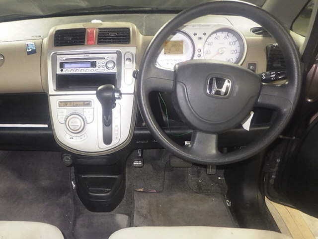 HONDA LIFE