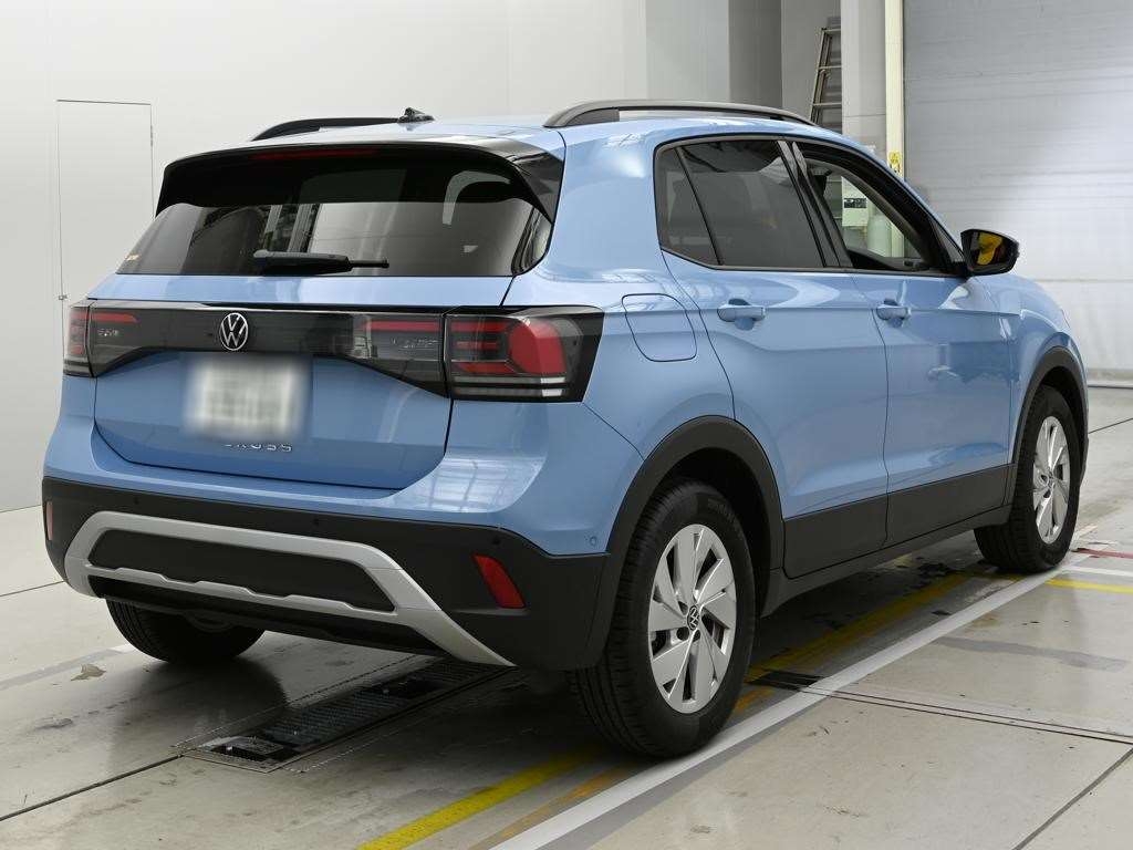 VOLKSWAGEN T-CROSS