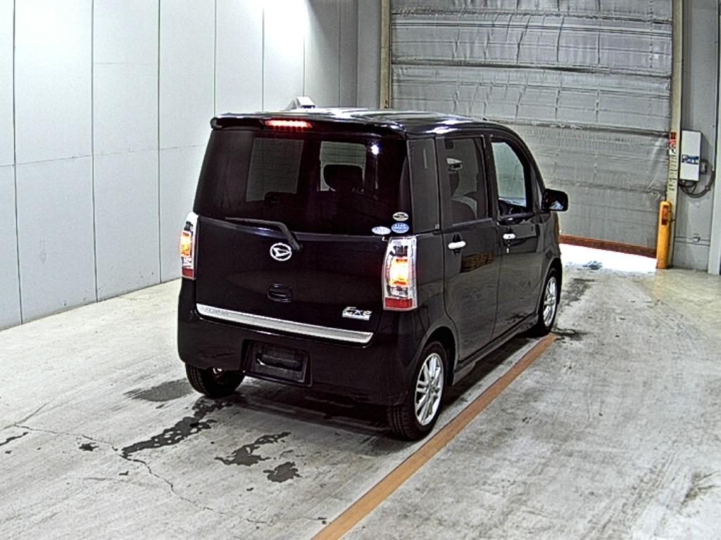 DAIHATSU TANTO EXE