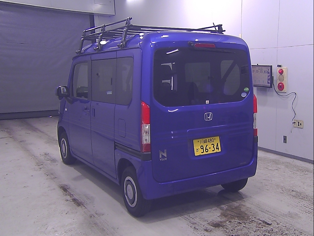 HONDA N-VAN