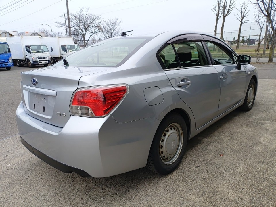 SUBARU IMPREZA