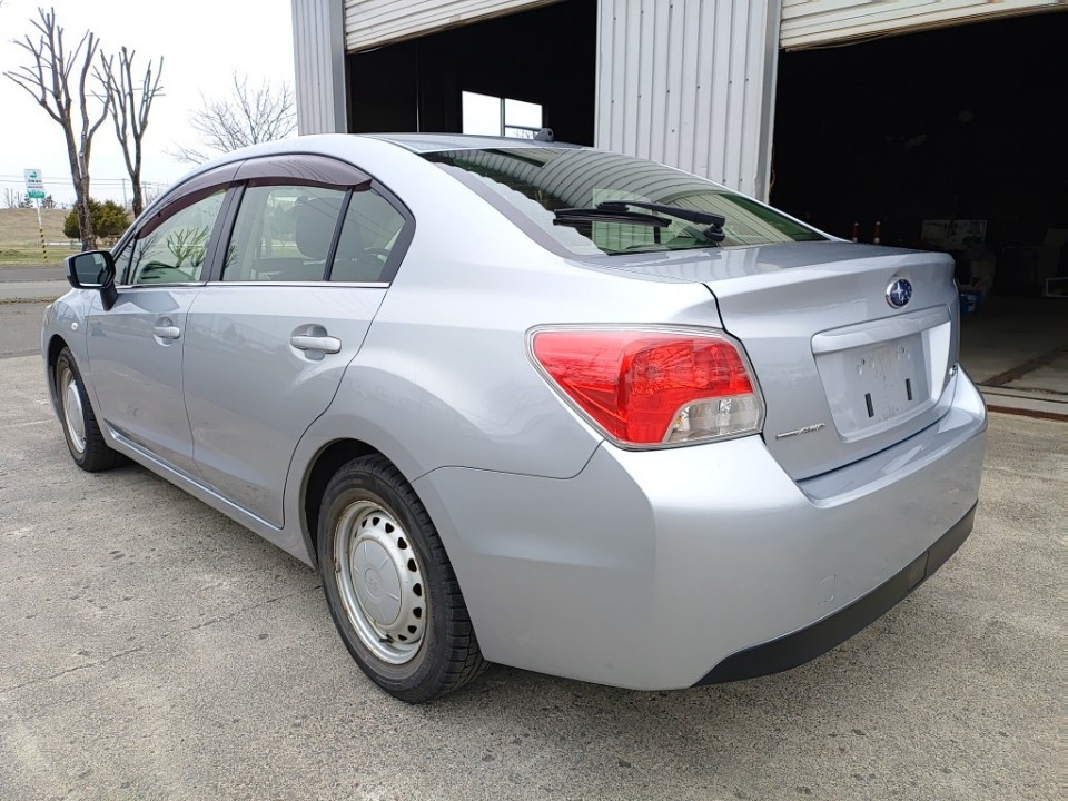 SUBARU IMPREZA