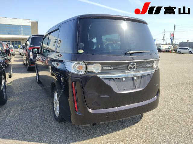 MAZDA BIANTE