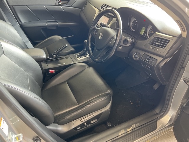 SUZUKI KIZASHI